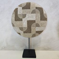Kralendecoratie op standaard 'Bari'